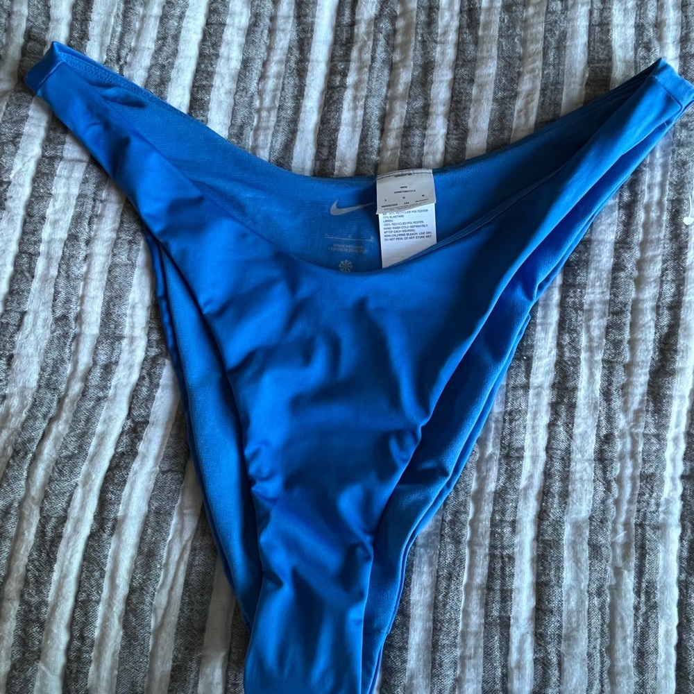 Nike bottom swim sling size L